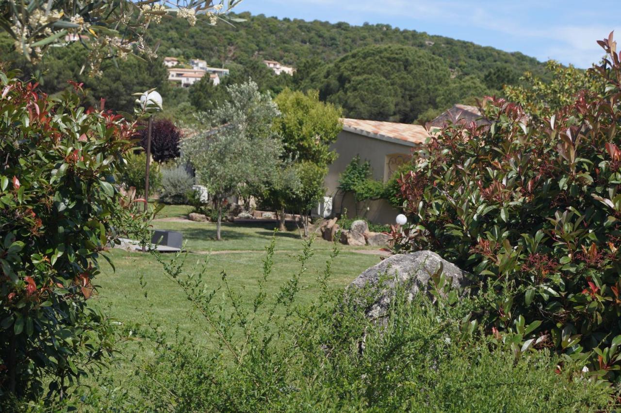 Les Jardins De Santa Giulia - Charmante Chambre D'Hote بورتو فيكشْيو المظهر الخارجي الصورة